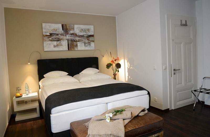 Landhotel Alte Toepferei Duisburg Ngoại thất bức ảnh