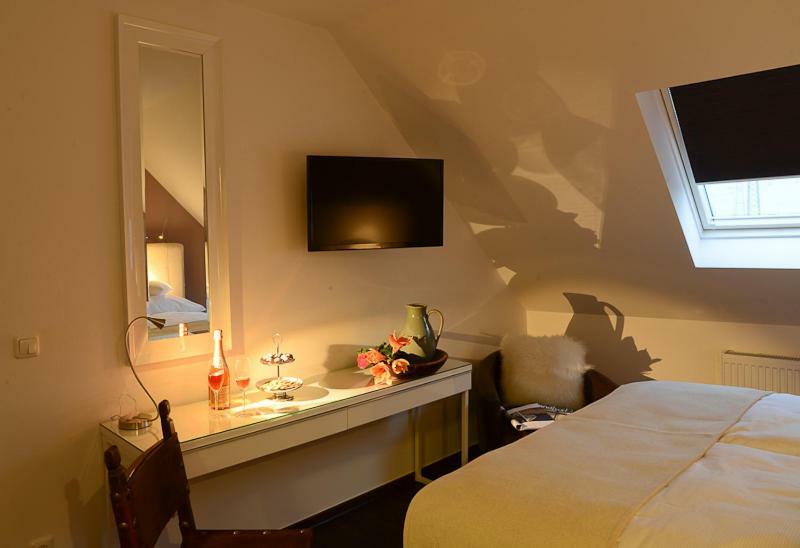Landhotel Alte Toepferei Duisburg Ngoại thất bức ảnh