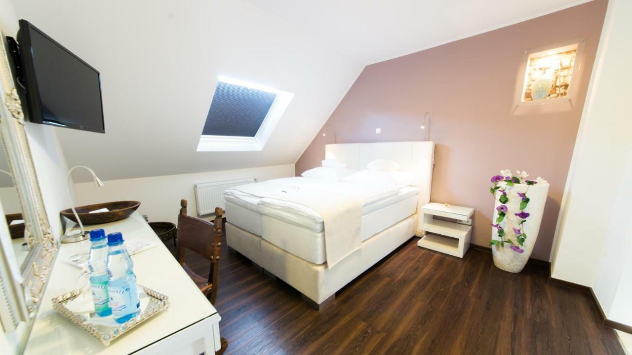Landhotel Alte Toepferei Duisburg Ngoại thất bức ảnh