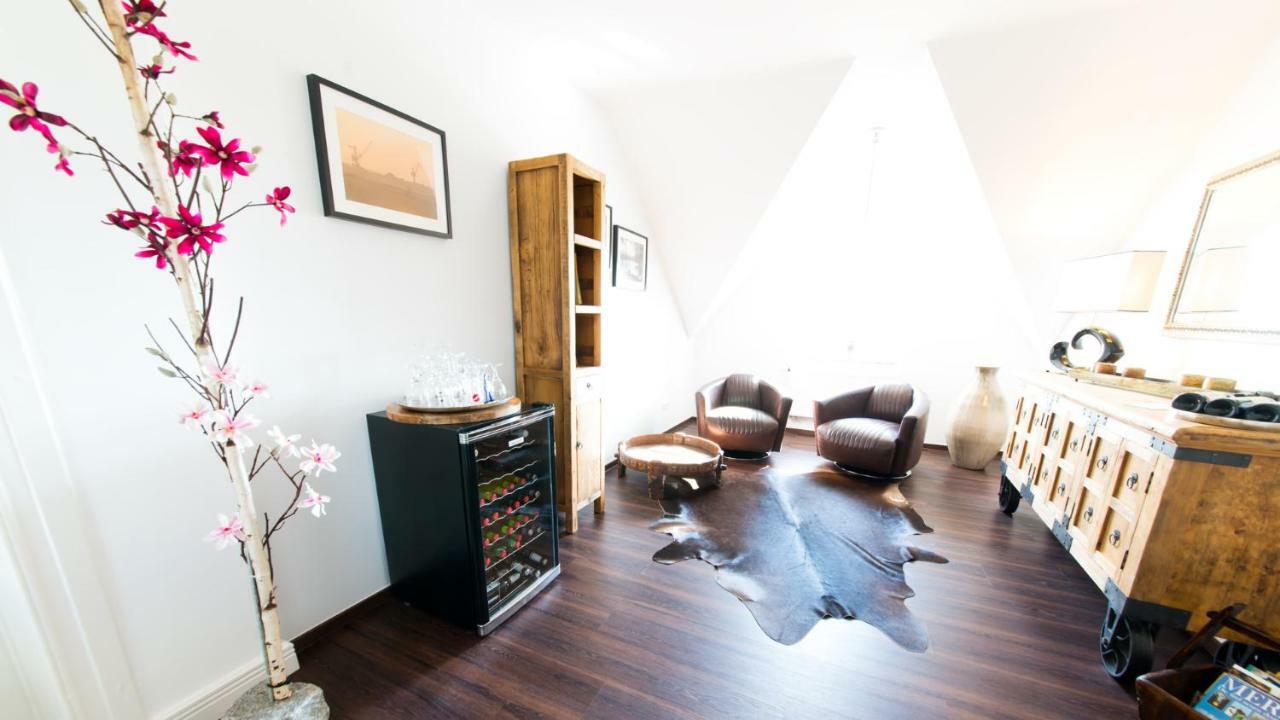 Landhotel Alte Toepferei Duisburg Ngoại thất bức ảnh