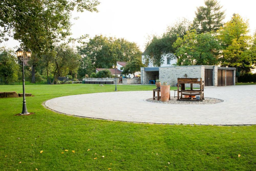 Landhotel Alte Toepferei Duisburg Ngoại thất bức ảnh