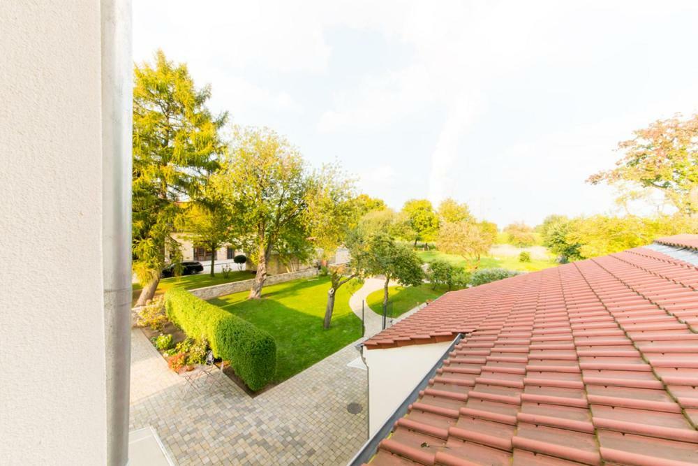 Landhotel Alte Toepferei Duisburg Ngoại thất bức ảnh