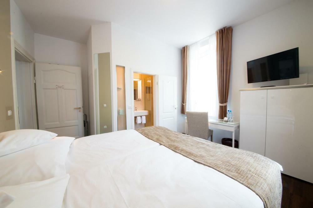 Landhotel Alte Toepferei Duisburg Ngoại thất bức ảnh