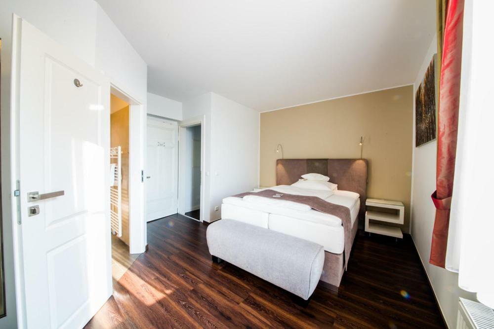 Landhotel Alte Toepferei Duisburg Ngoại thất bức ảnh