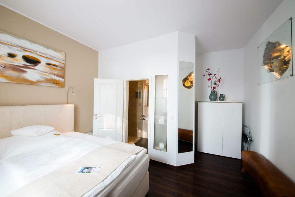 Landhotel Alte Toepferei Duisburg Ngoại thất bức ảnh