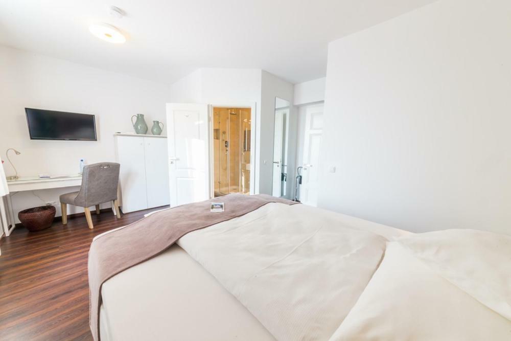 Landhotel Alte Toepferei Duisburg Ngoại thất bức ảnh