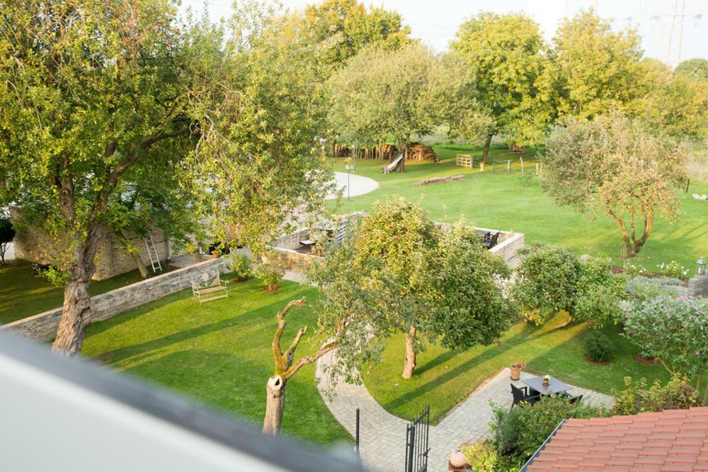 Landhotel Alte Toepferei Duisburg Ngoại thất bức ảnh